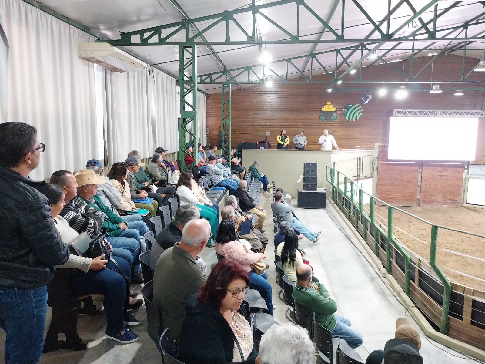 Prefeitura de Lages Programa Lar Legal Rural é apresentado em Lages