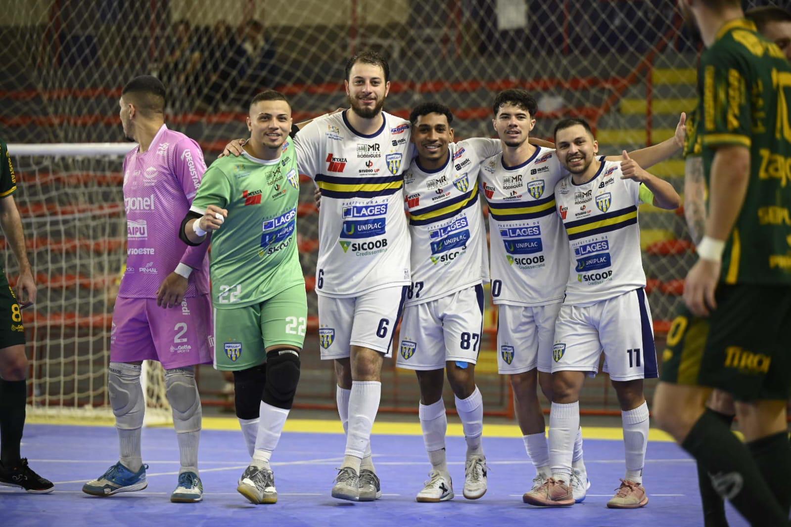 Prefeitura de Lages Lages Futsal joga neste sábado, em Saudades, buscando a liderança da série prata do Campeonato Catarinense