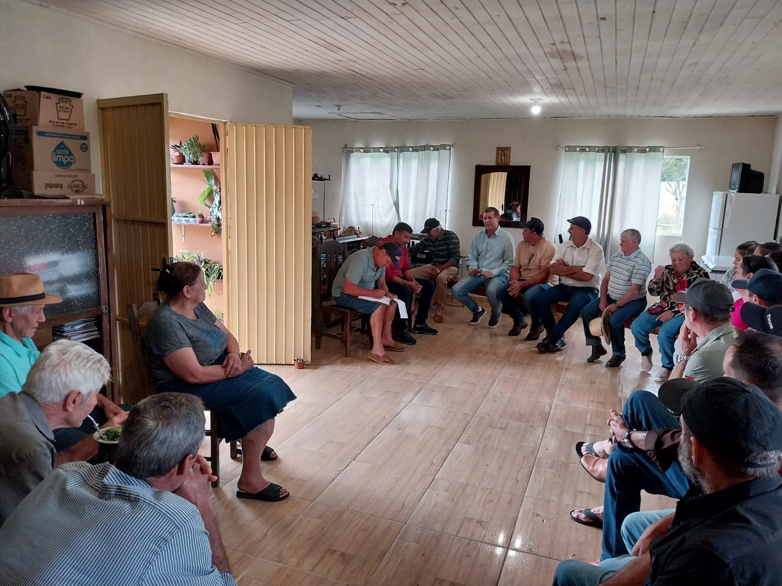 Prefeitura de Lages Poços artesianos são projetados em localidades com histórico de falta de água