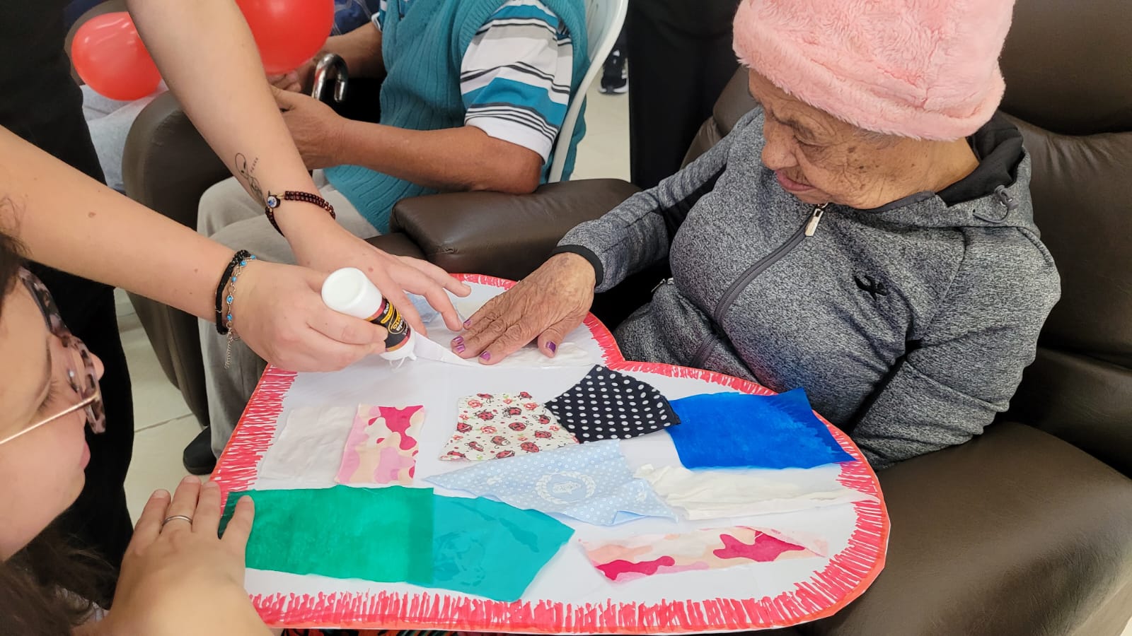 Prefeitura de Lages Junho Violeta: Um mês de conscientização sobre a violência contra pessoa idosa