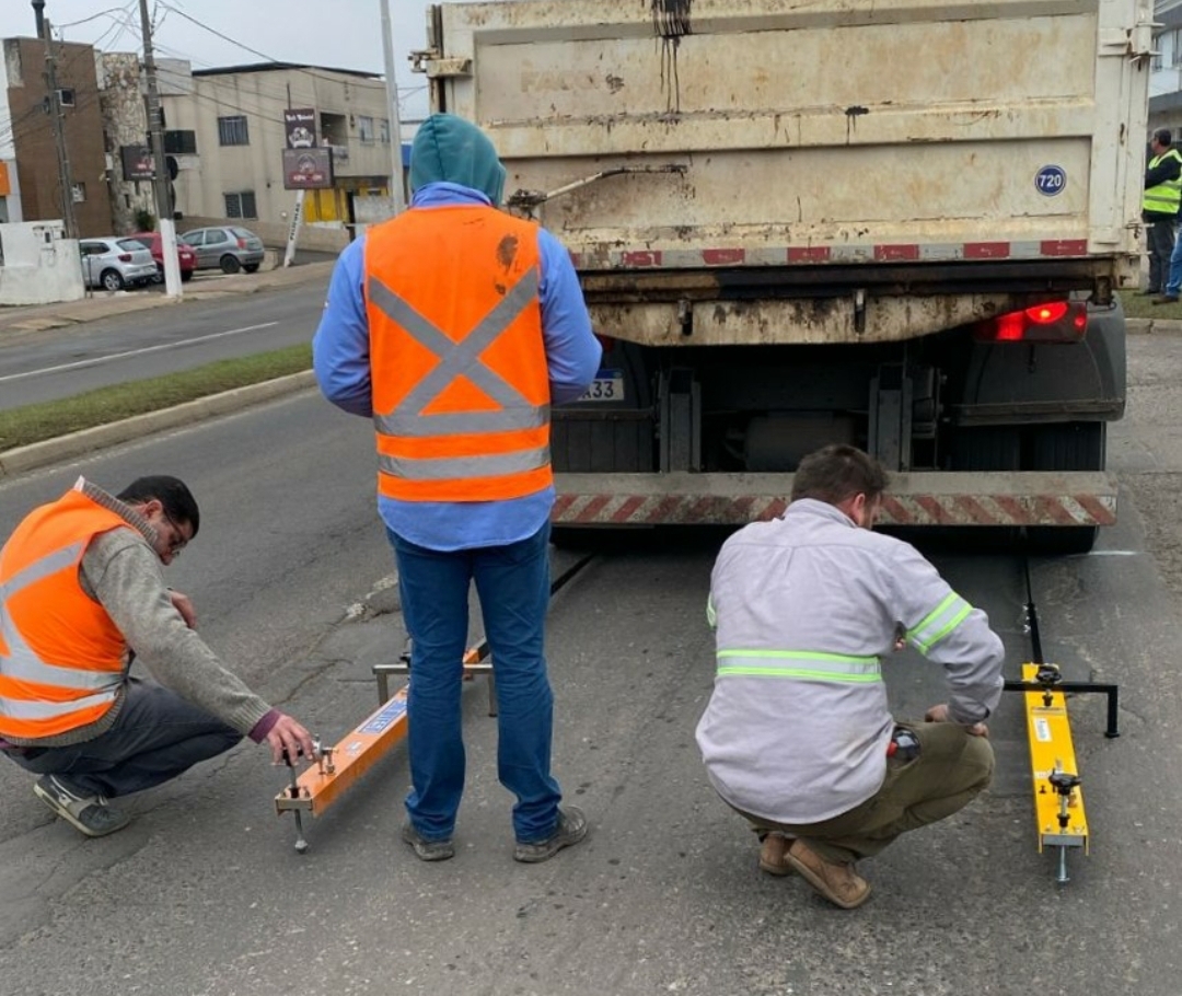 Prefeitura de Lages Obras de recuperação asfáltica iniciam na avenida Dom Pedro II