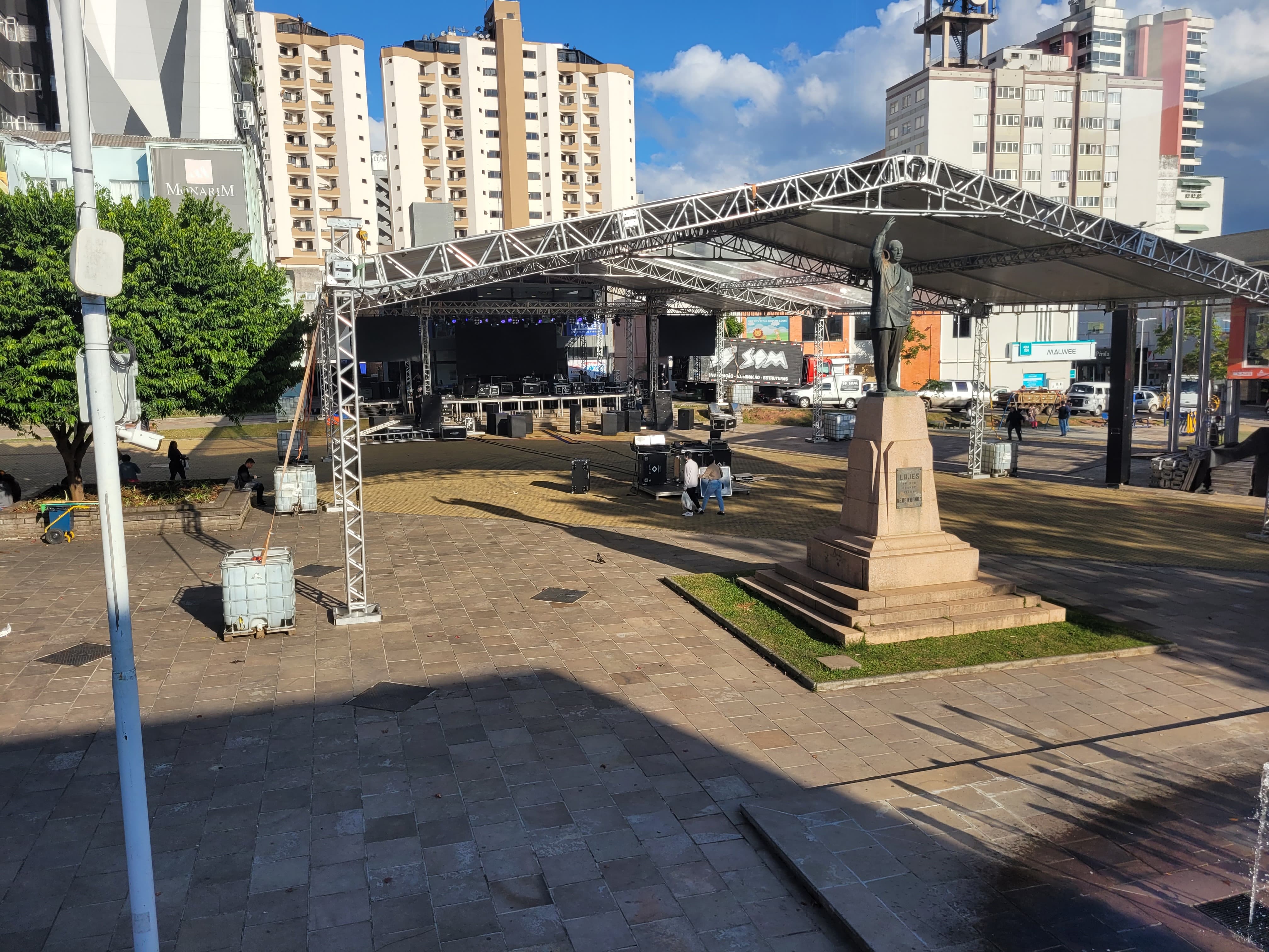 Prefeitura de Lages Retrospectiva Semanal: 35ª Festa Nacional do Pinhão inicia nesta sexta-feira com mais de cem atrações locais, regionais e nacionais totalmente gratuitas