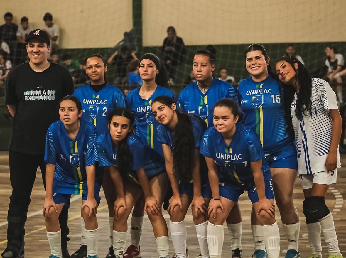 Prefeitura de Lages Lages conquista vaga regional na Olesc com destaque no futsal