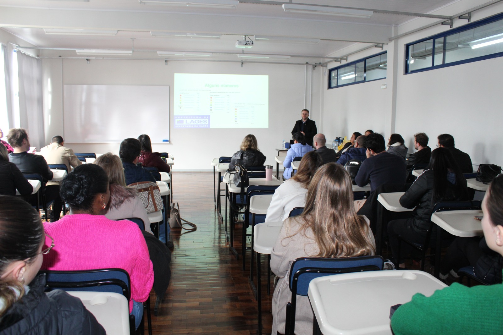 Prefeitura de Lages Síndromes respiratórias pediátricas foram discutidas em reunião de médicos do Programa Saúde da Família