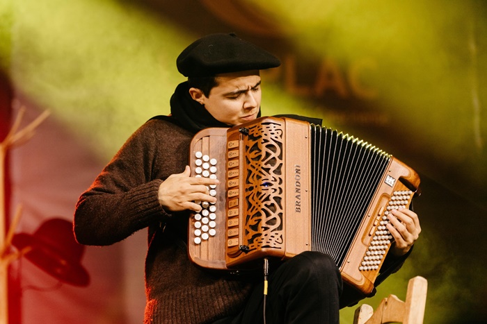 Prefeitura de Lages Sapecada da Canção Nativa terá primeira noite de apresentações neste sábado, no Recanto do Pinhão Aracy Paim