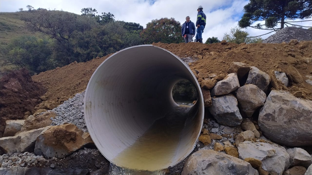 Prefeitura de Lages Duas pontes da estrada geral de Morrinhos são reconstruídas em forma de galeria