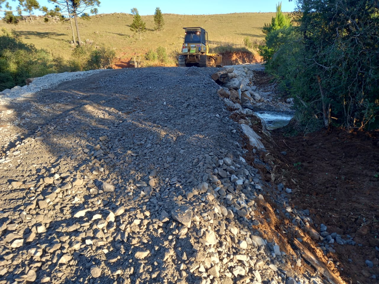 Prefeitura de Lages No feriadão, o trânsito estará liberado na estrada de Morrinhos somente para veículos leves