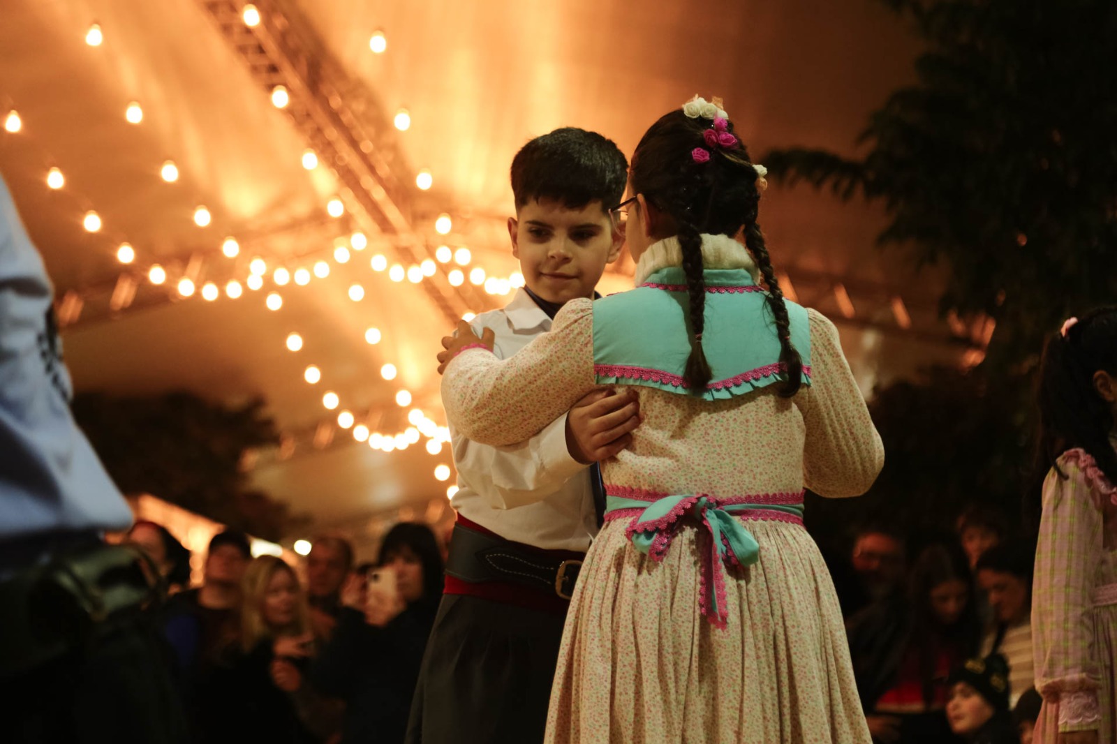 Prefeitura de Lages Festival de Arte e Cultura Planalto Serra integra a 35ª Festa Nacional do Pinhão e movimenta Lages no fim de semana