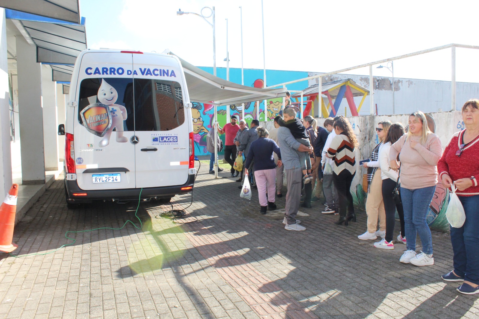 Prefeitura de Lages Carro da Vacina estará em frente ao Ceim Gente Miúda, bairro Petrópolis, nesta quinta-feira