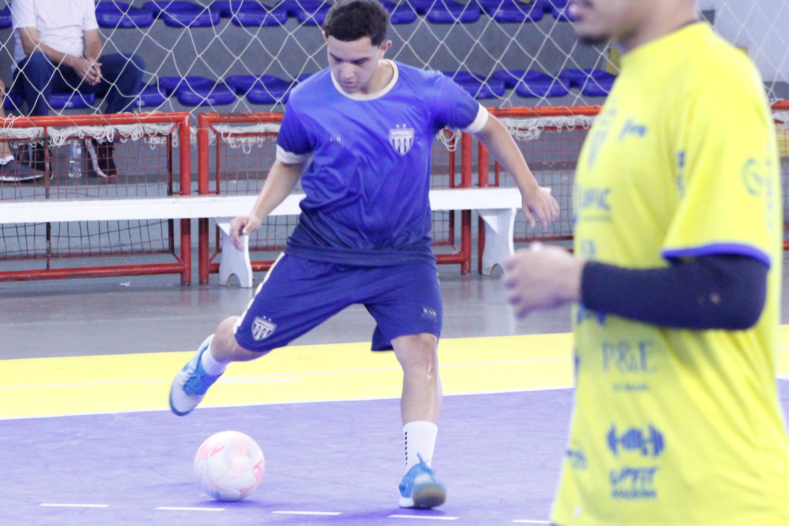 Prefeitura de Lages Lages Futsal joga em casa neste sábado para se consolidar na liderança da série prata
