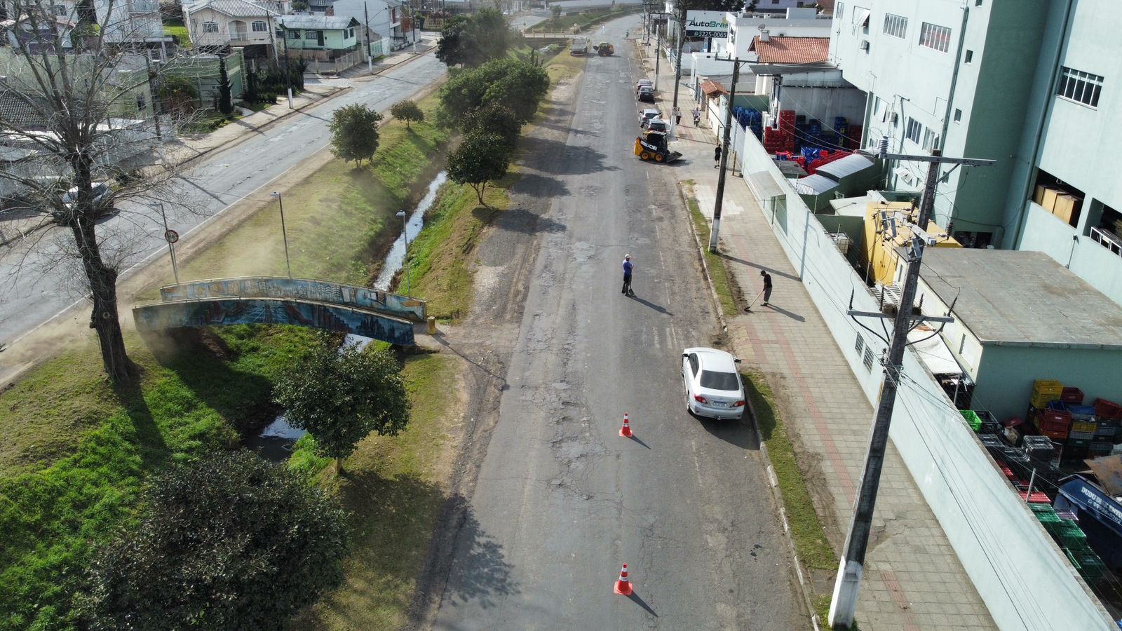 Prefeitura de Lages Secretaria de Serviços Públicos intensifica limpeza na avenida Belisário Ramos e em diversos bairros de Lages