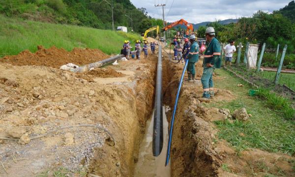 Prefeitura de Lages Prefeitura acompanha obras de expansão de redes de gás natural em Lages
