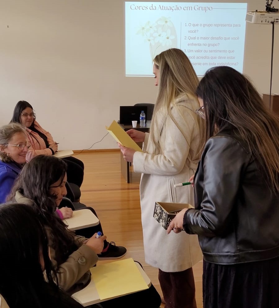 Prefeitura de Lages Formação continuada fortalece atuação de educadoras sociais no Serviço de Convivência e Fortalecimento de Vínculos