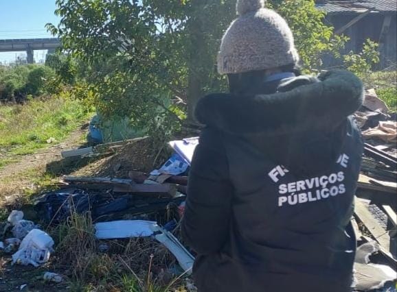 Prefeitura de Lages Prefeitura intensifica fiscalização de descarte irregular de lixo urbano em Lages