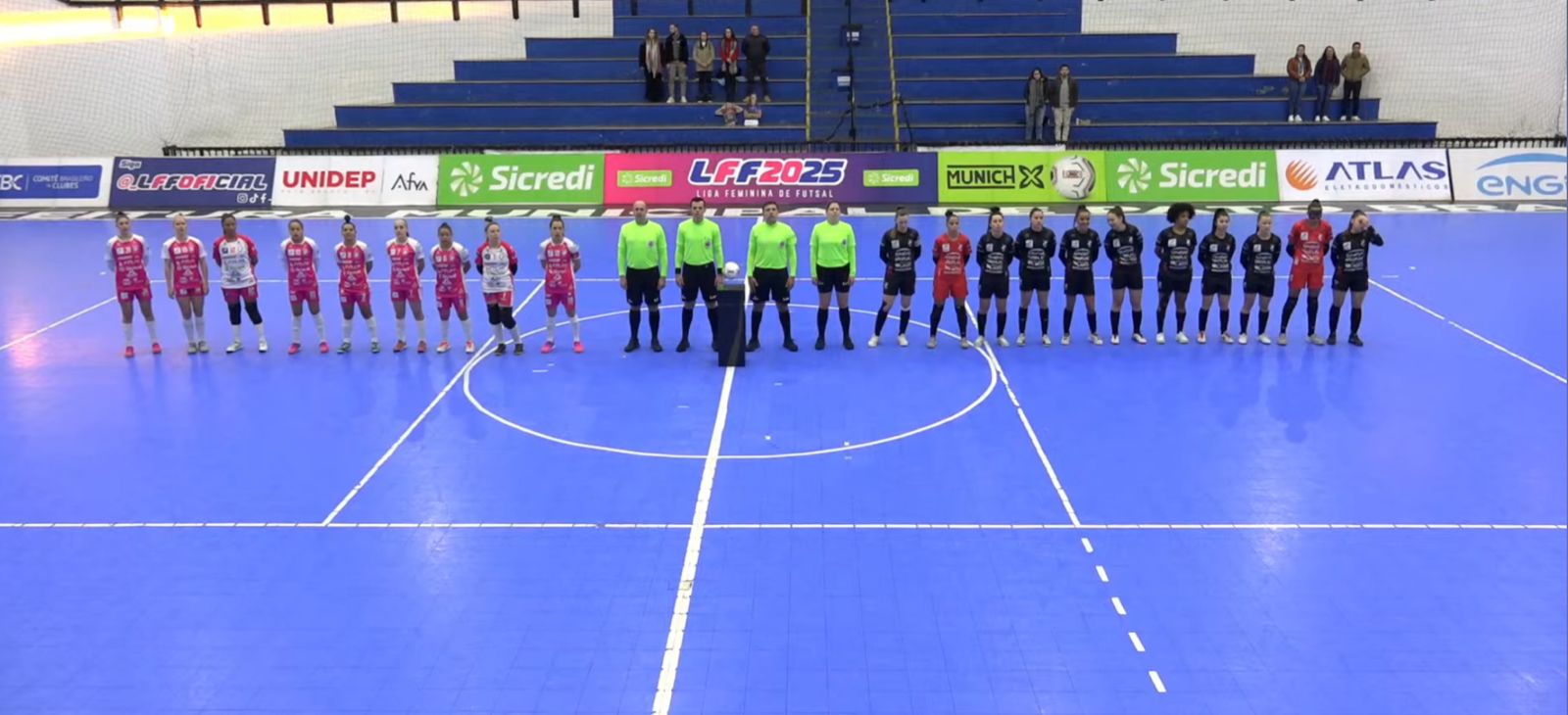 Prefeitura de Lages Leoas empata com Unidep e fecha primeira fase da Liga Feminina de Futsal em 3º lugar