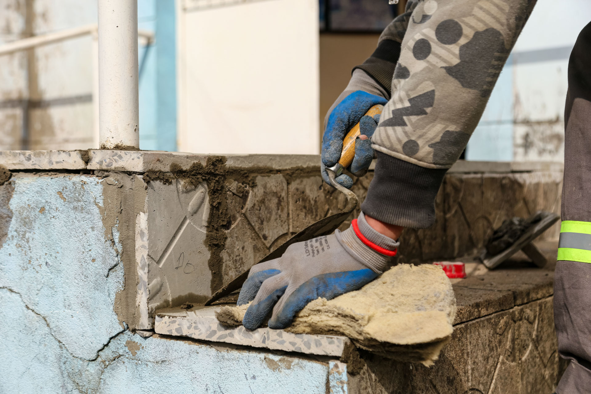 Prefeitura de Lages Prefeitura realiza manutenção e revitalização de calçadas públicas em diferentes pontos da cidade