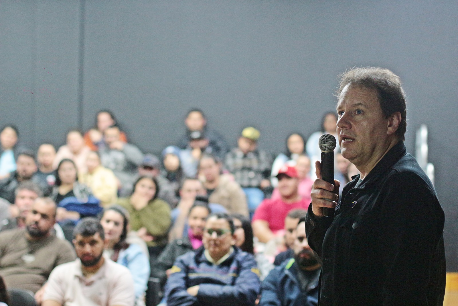 Prefeitura de Lages Casais acertam últimos detalhes para oficializar a união no Casamento Lageano