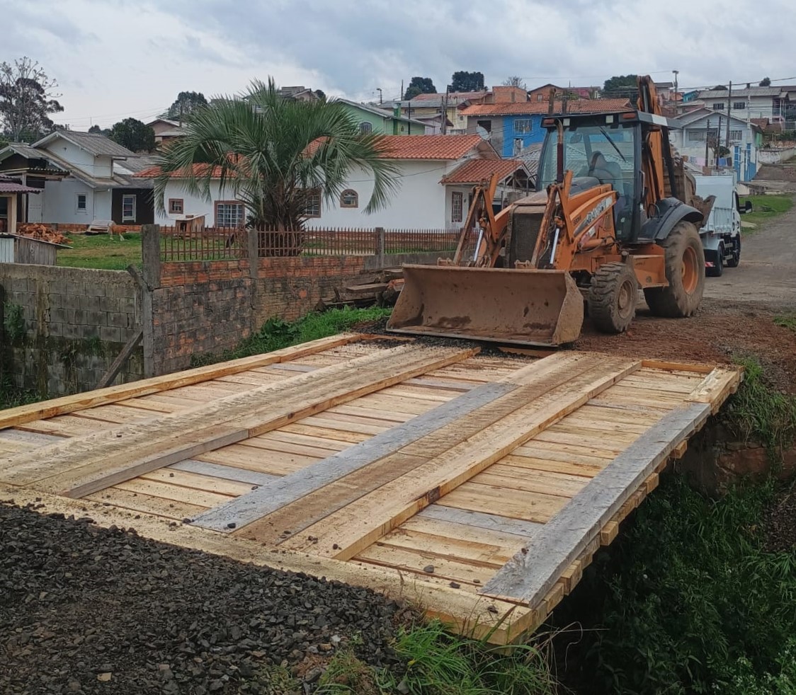 Prefeitura de Lages Ponte no bairro Triângulo é totalmente reconstruída pela Prefeitura