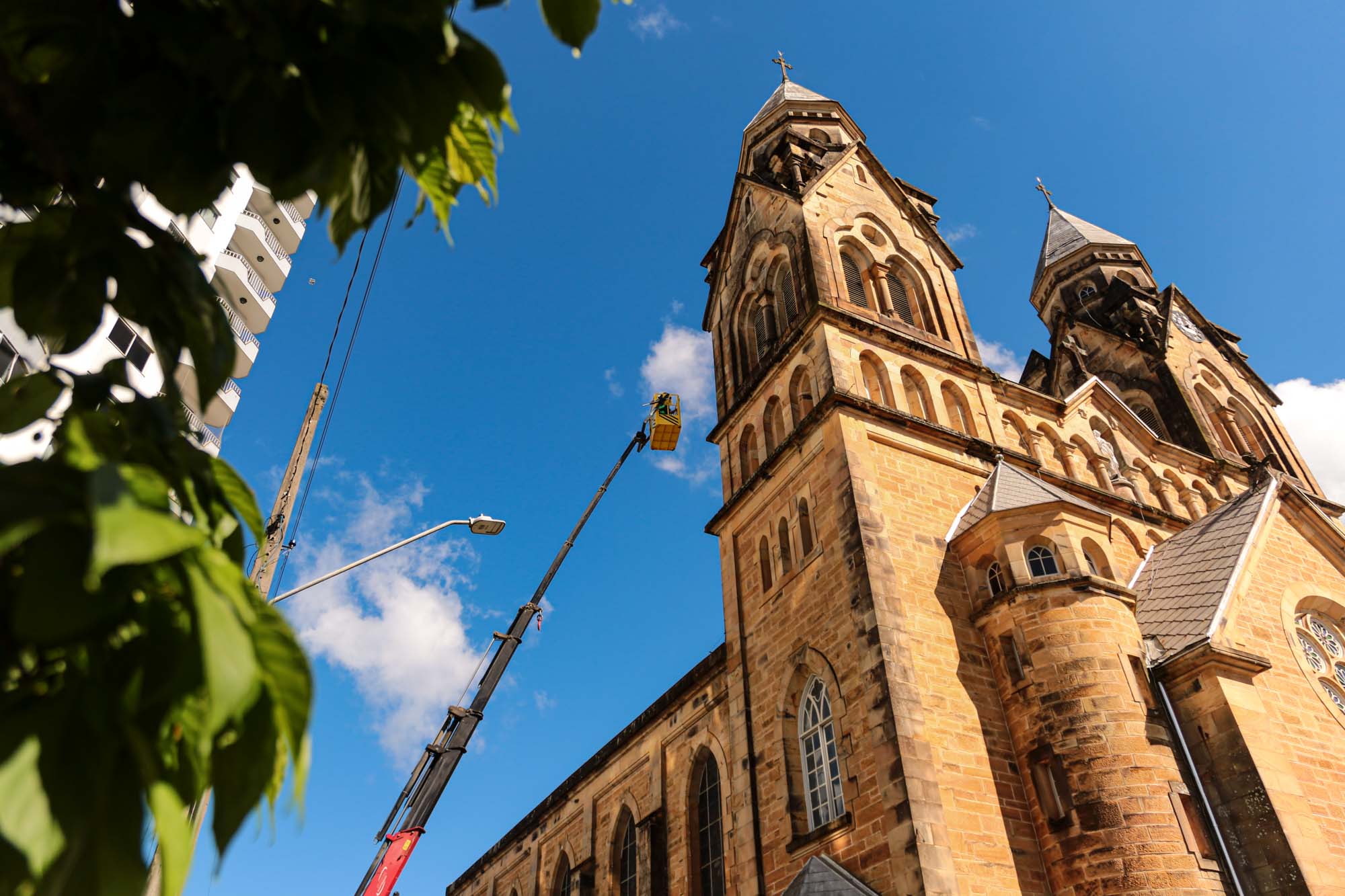 Prefeitura de Lages Avaliação técnica confirma segurança na Catedral Diocesana e tapumes serão retirados com liberação do trânsito nos próximos dias