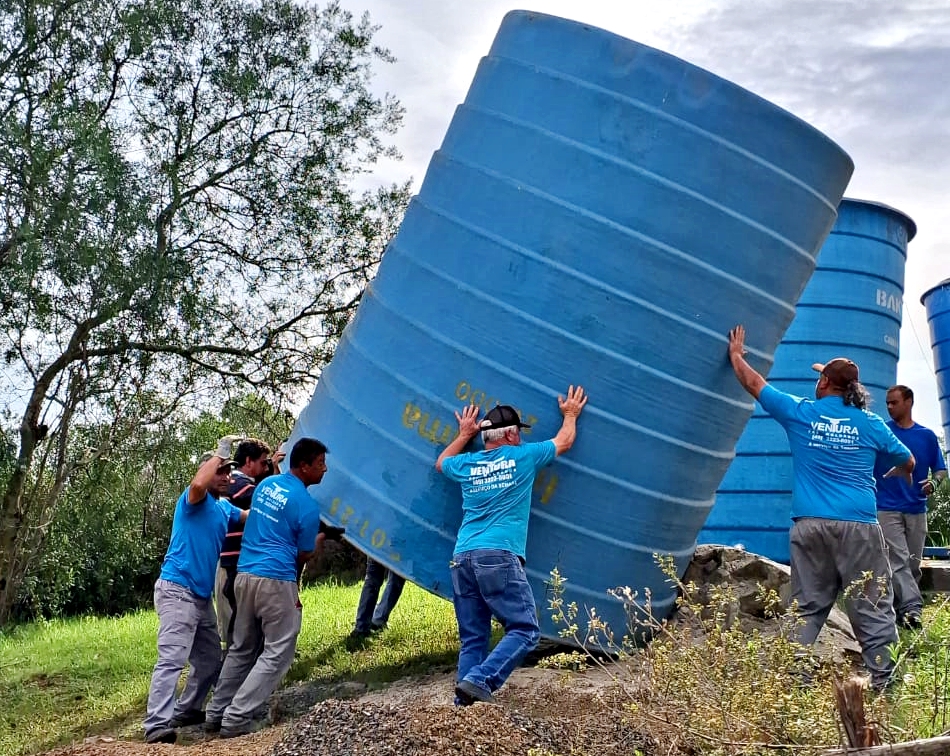 Prefeitura de Lages Semasa instala mais um reservatório com capacidade para 20 mil litros de água na localidade de Salto Caveiras