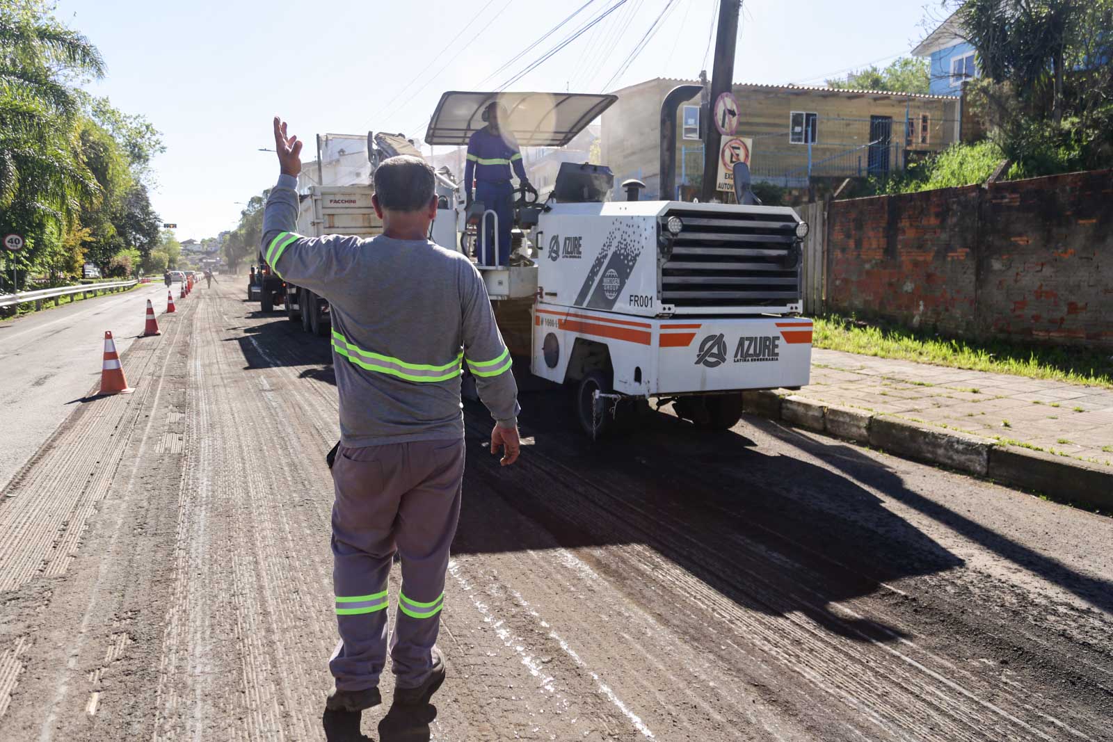 Prefeitura de Lages Obras na Avenida Carahá entram na etapa 4
