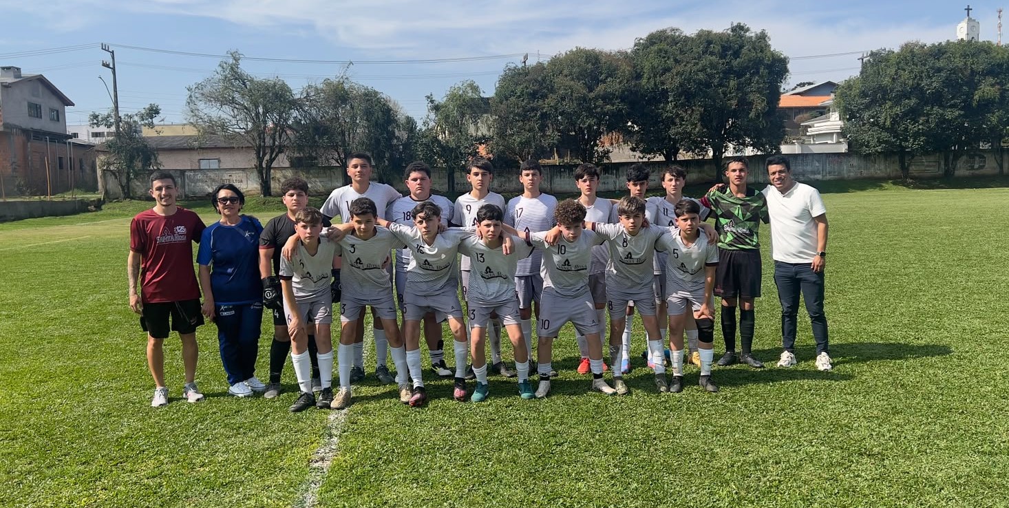 Prefeitura de Lages Colégio Santa Rosa de Lima conquista título microrregional do Campeonato Catarinense Escolar de Futebol 