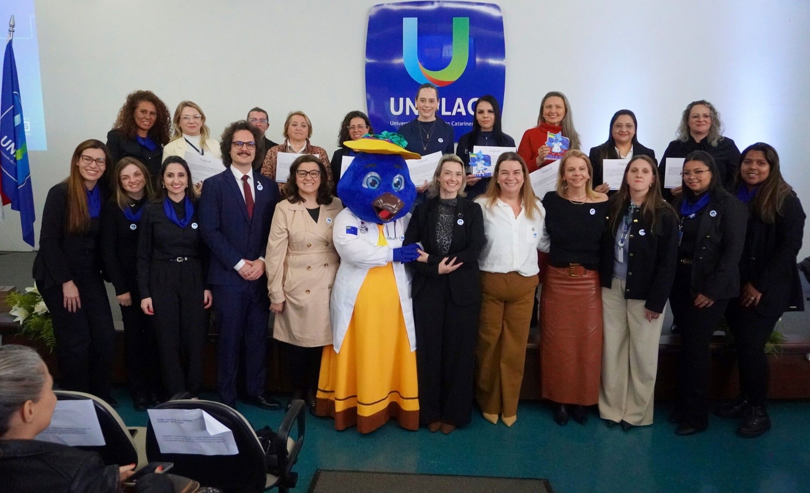 Prefeitura de Lages Primeiro dia do II Seminário de Experiências Exitosas reconhece trabalhos desenvolvidos na rede de saúde de Lages
