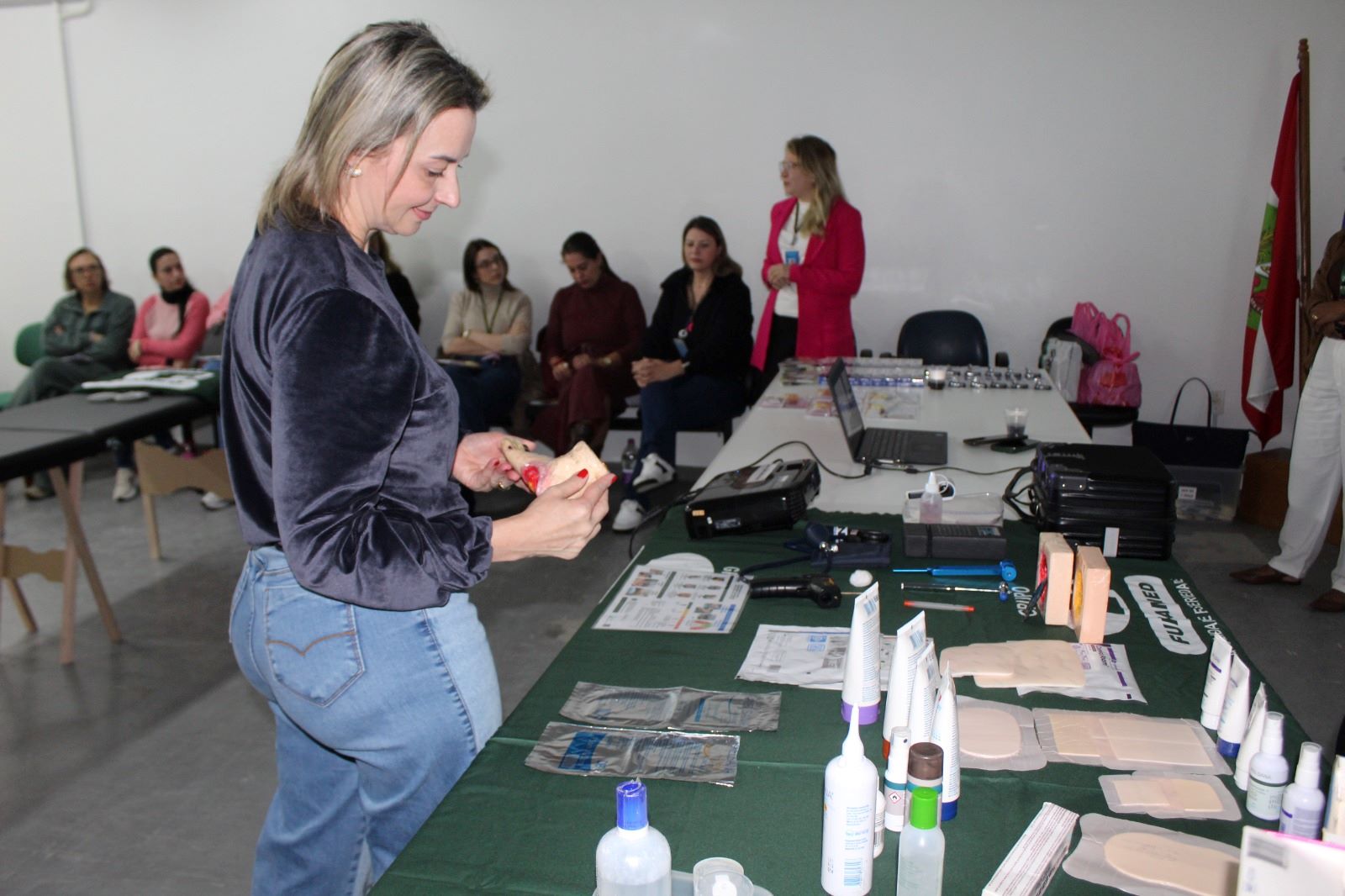 Prefeitura de Lages Prefeitura de Lages investe em novos equipamentos para qualificar os atendimentos da Atenção Primária à Saúde