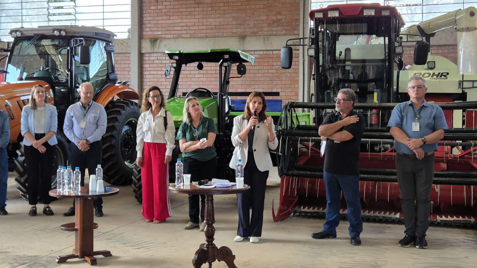 Prefeitura de Lages Investimento de R$ 1,3 milhão em novas máquinas agrícolas beneficiará a região