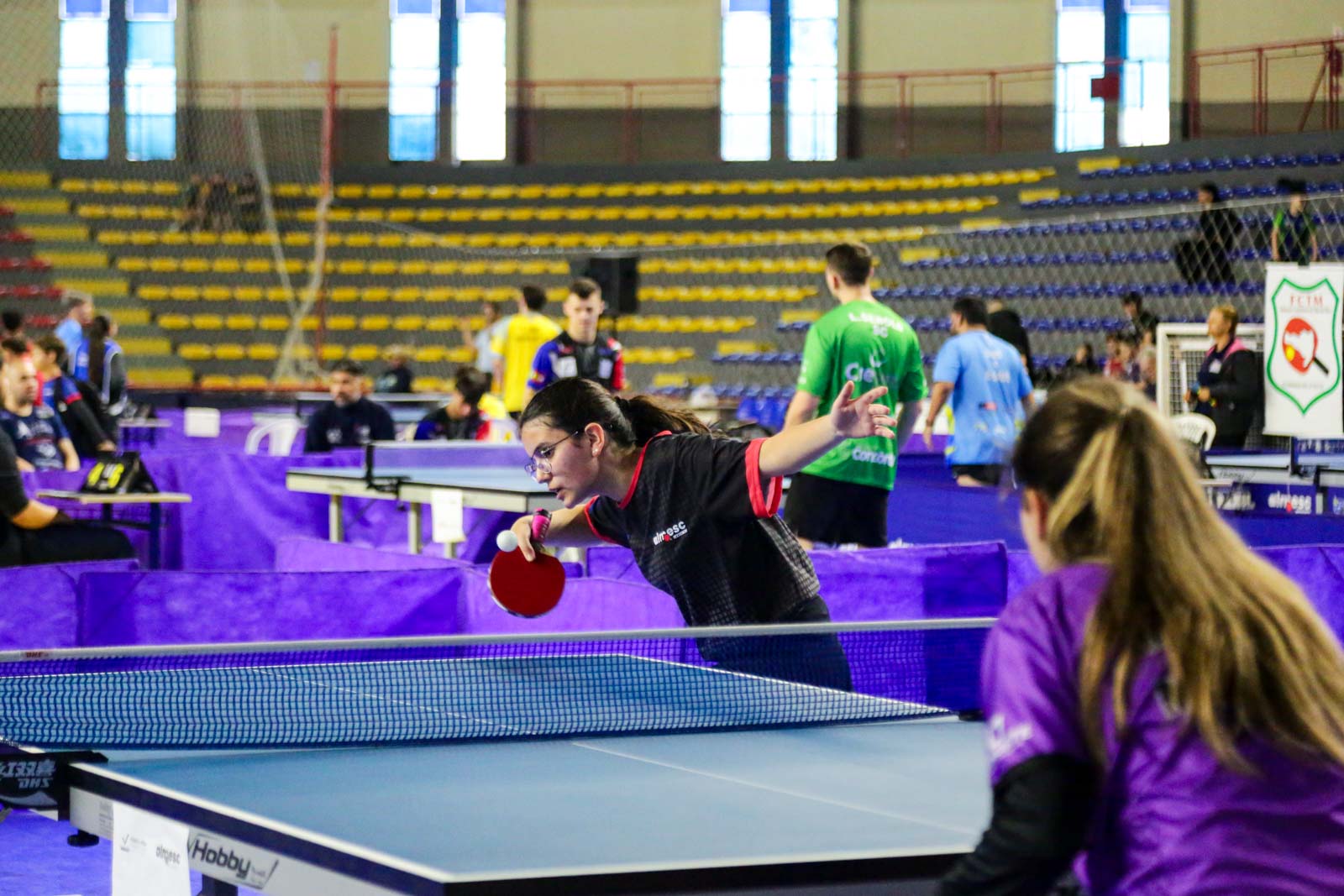 Prefeitura de Lages Almesc conquista quase 30 medalhas e títulos coletivos na Super Liga e no Estadual de Tênis de Mesa em Lages 