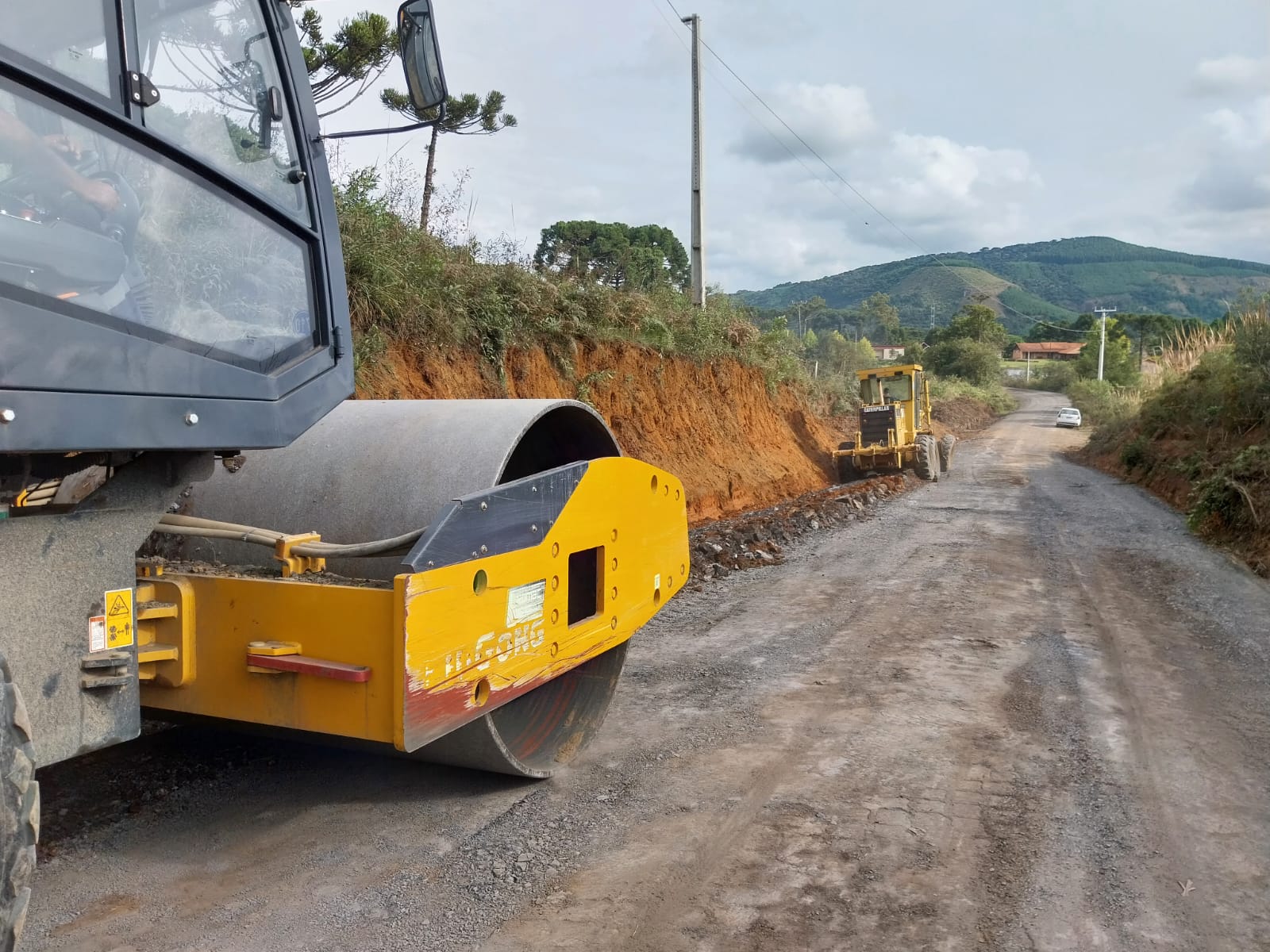 Prefeitura de Lages Seis frentes de trabalho atuam no interior do município