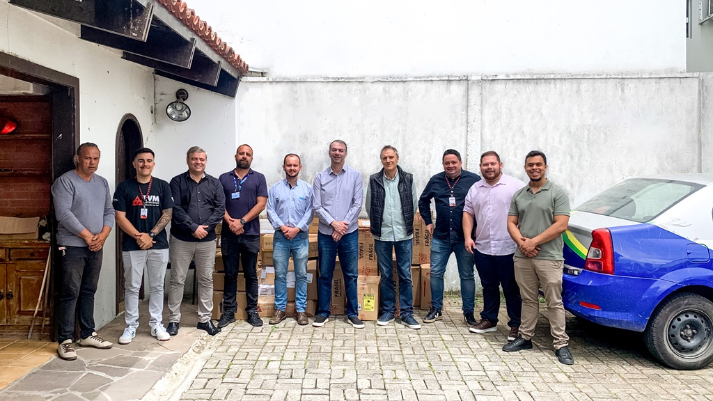 Prefeitura de Lages Parceria com empresa da iniciativa privada resulta em doação de materiais elétricos para a prefeitura de Lages