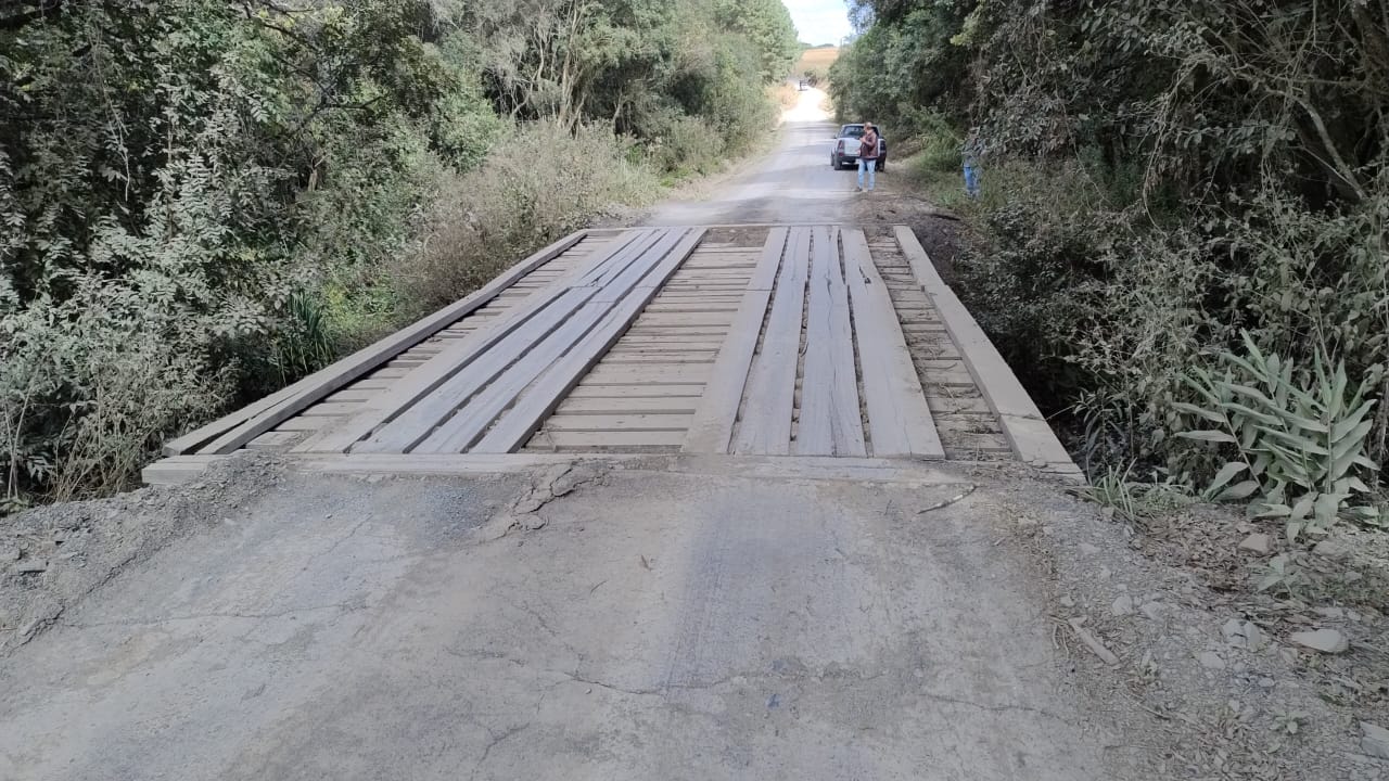 Prefeitura de Lages Dezoito pontes de concreto serão construídas nas estradas do interior de Lages