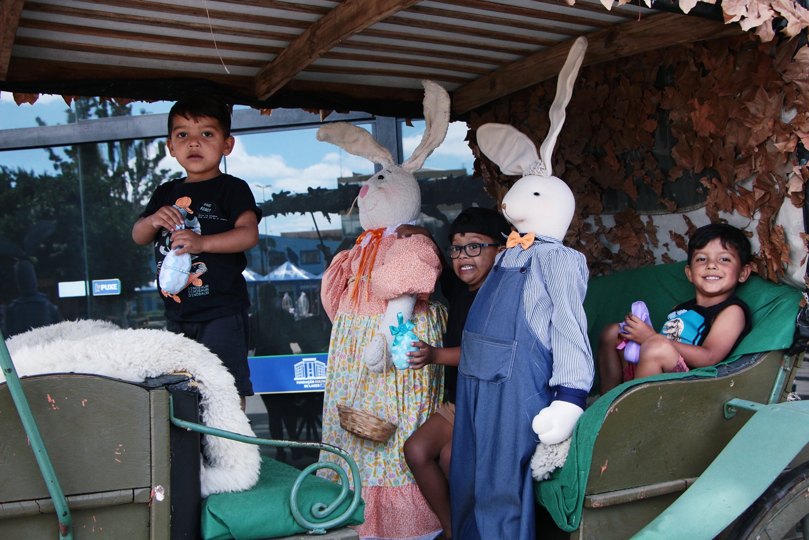 Prefeitura de Lages Sábado de apresentações marca programação da Doce Páscoa