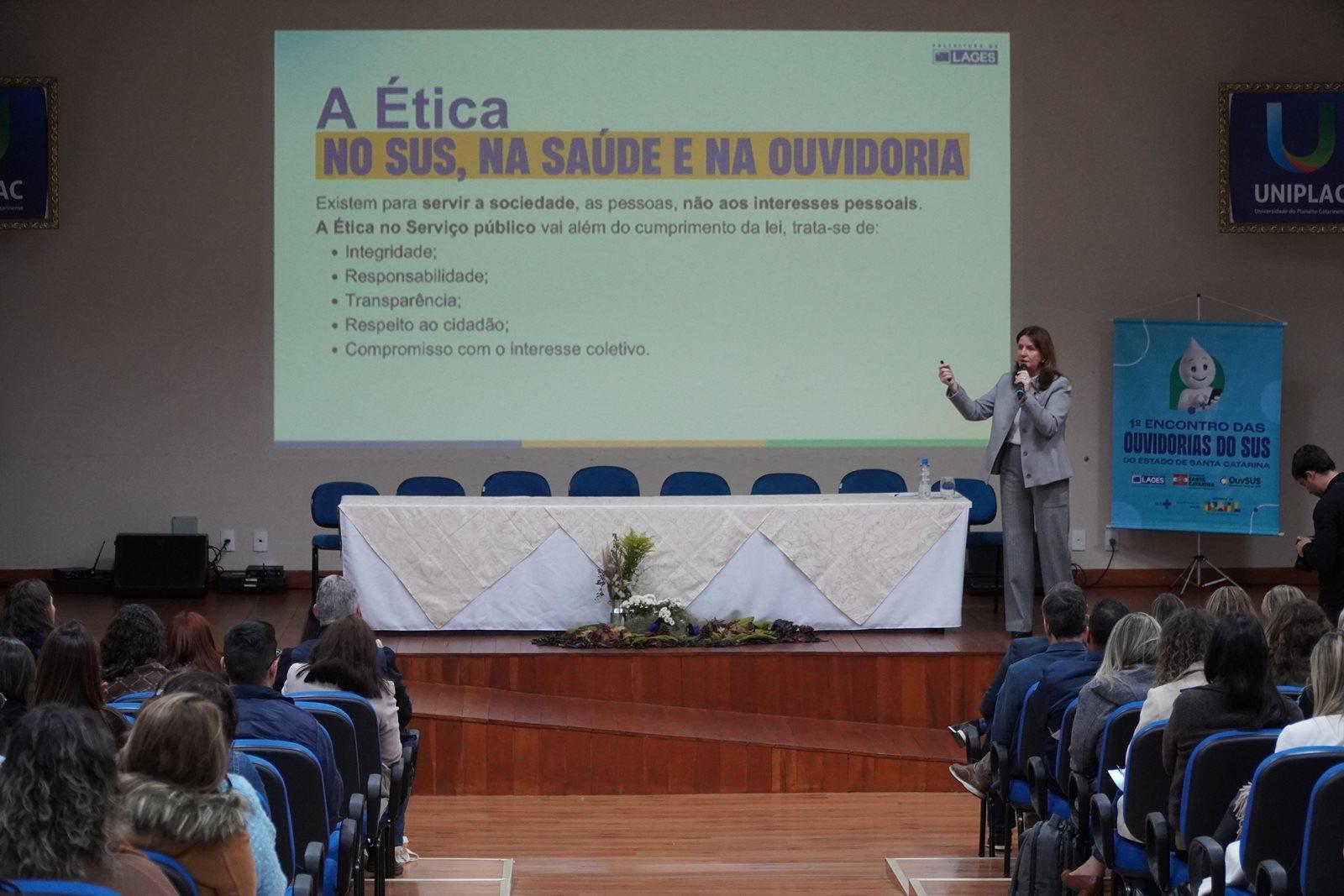 Prefeitura de Lages Lages reúne grande número de participantes no 1º Encontro das Ouvidorias do SUS de Santa Catarina