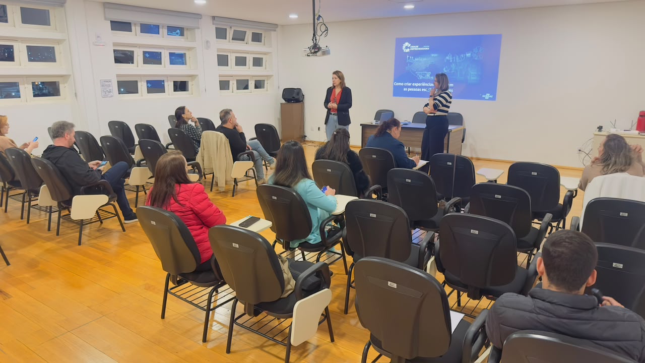 Prefeitura de Lages Projeto de roteirização turística avança em Lages com oficina de formação de produtos e troca de experiências
