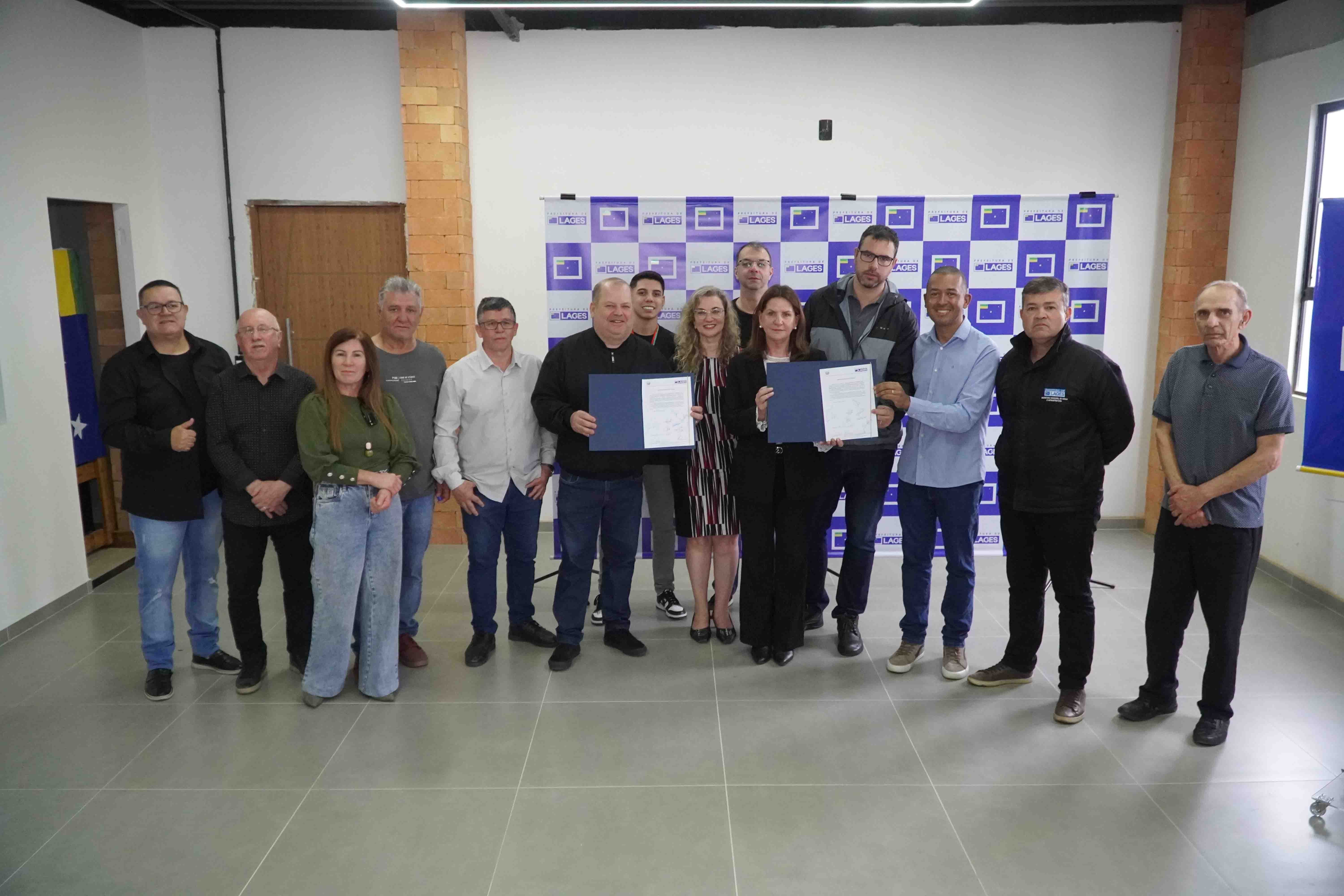 Prefeitura de Lages Mais três pavimentações serão executadas nos bairros Triângulo, Tributo e Várzea