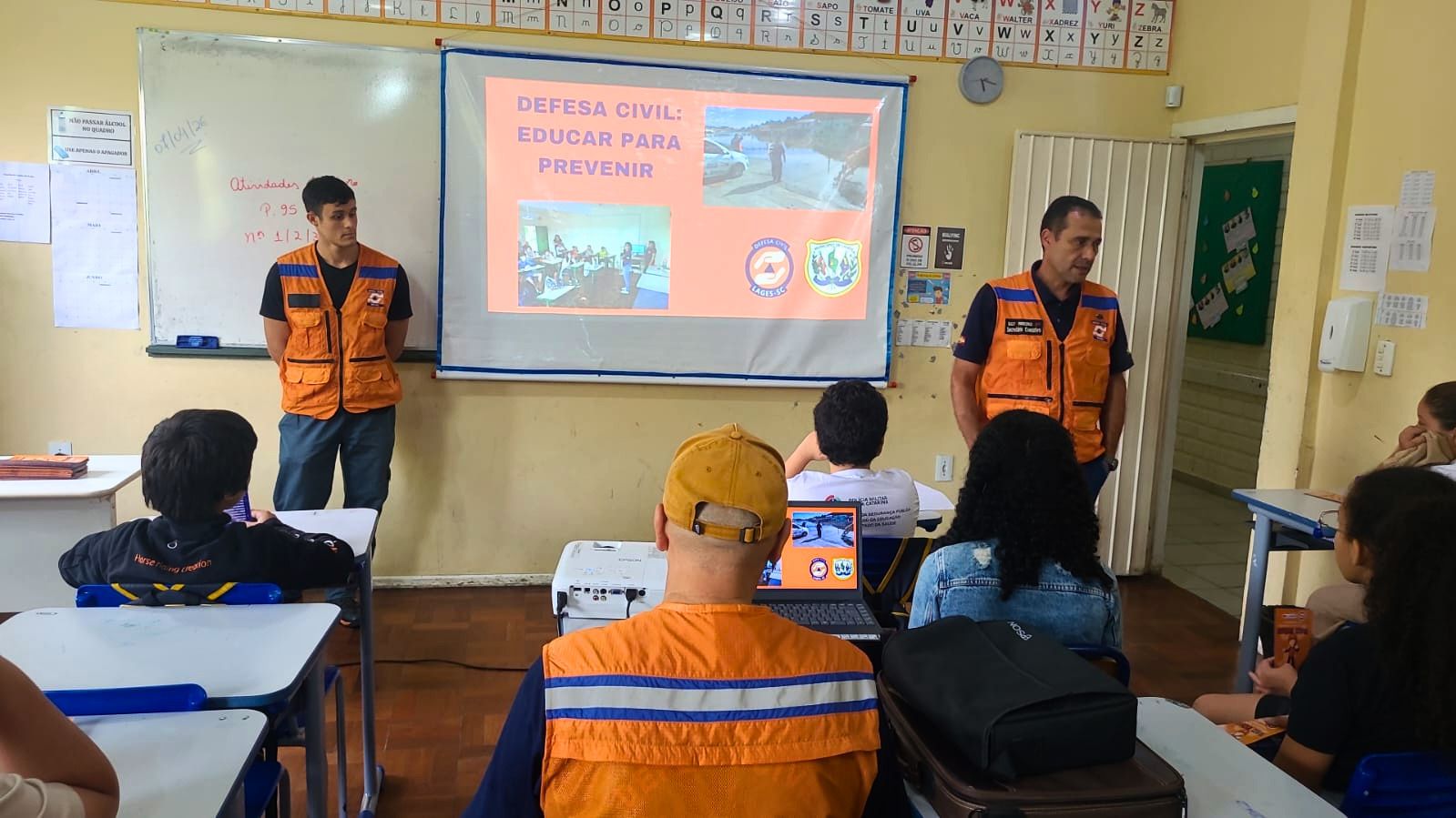 Prefeitura de Lages Mais de 360 alunos já participaram do Projeto Defesa Civil nas Escolas em Lages