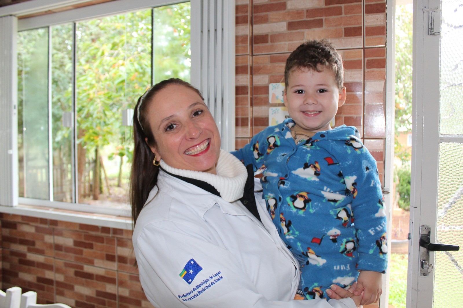 Prefeitura de Lages Ação especial da campanha nacional Abril Azul une saúde mental, exames e vacinação contra Influenza no interior do município 