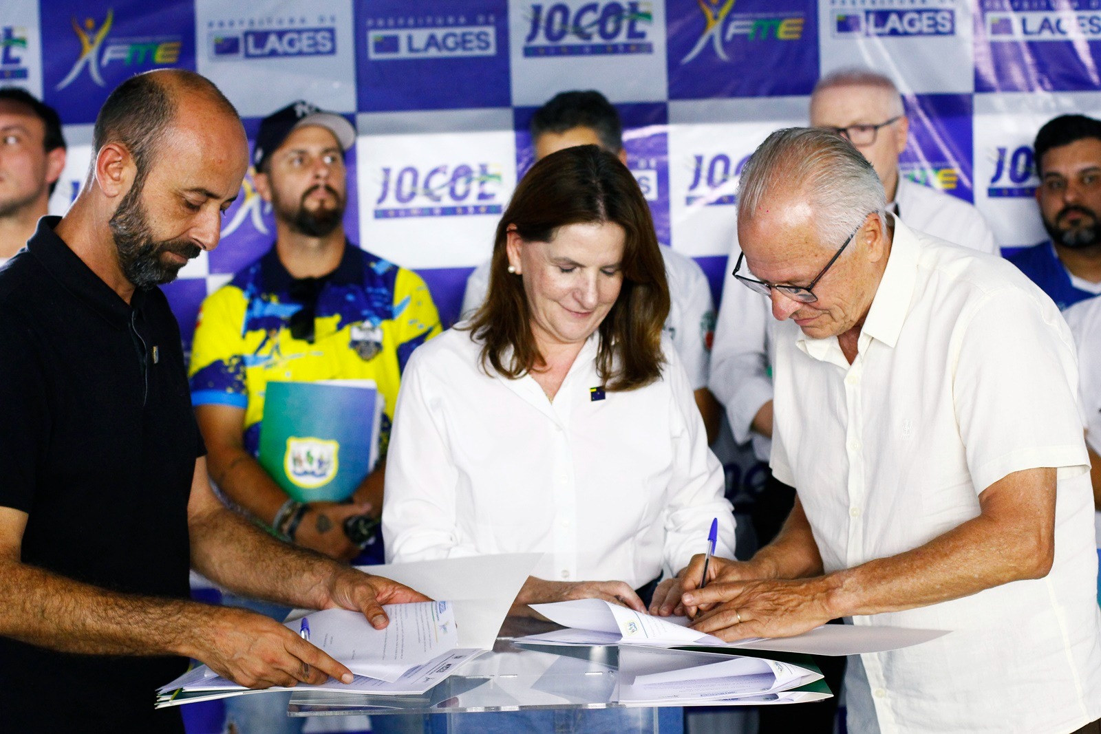 Prefeitura de Lages Prefeitura de Lages firma convênios com Organizações da Sociedade Civil e garante mais de R$ 1,2 milhão ao esporte