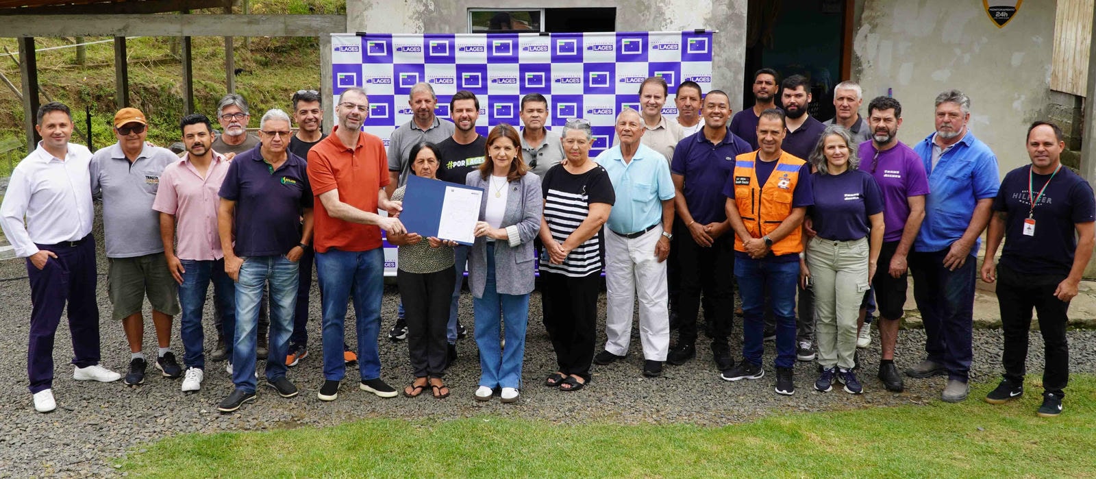 Prefeitura de Lages Asfalto e infraestrutura no bairro São Francisco com nova ordem de serviço em Lages